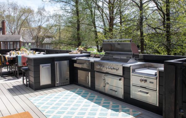 Outdoor kitchens (2)